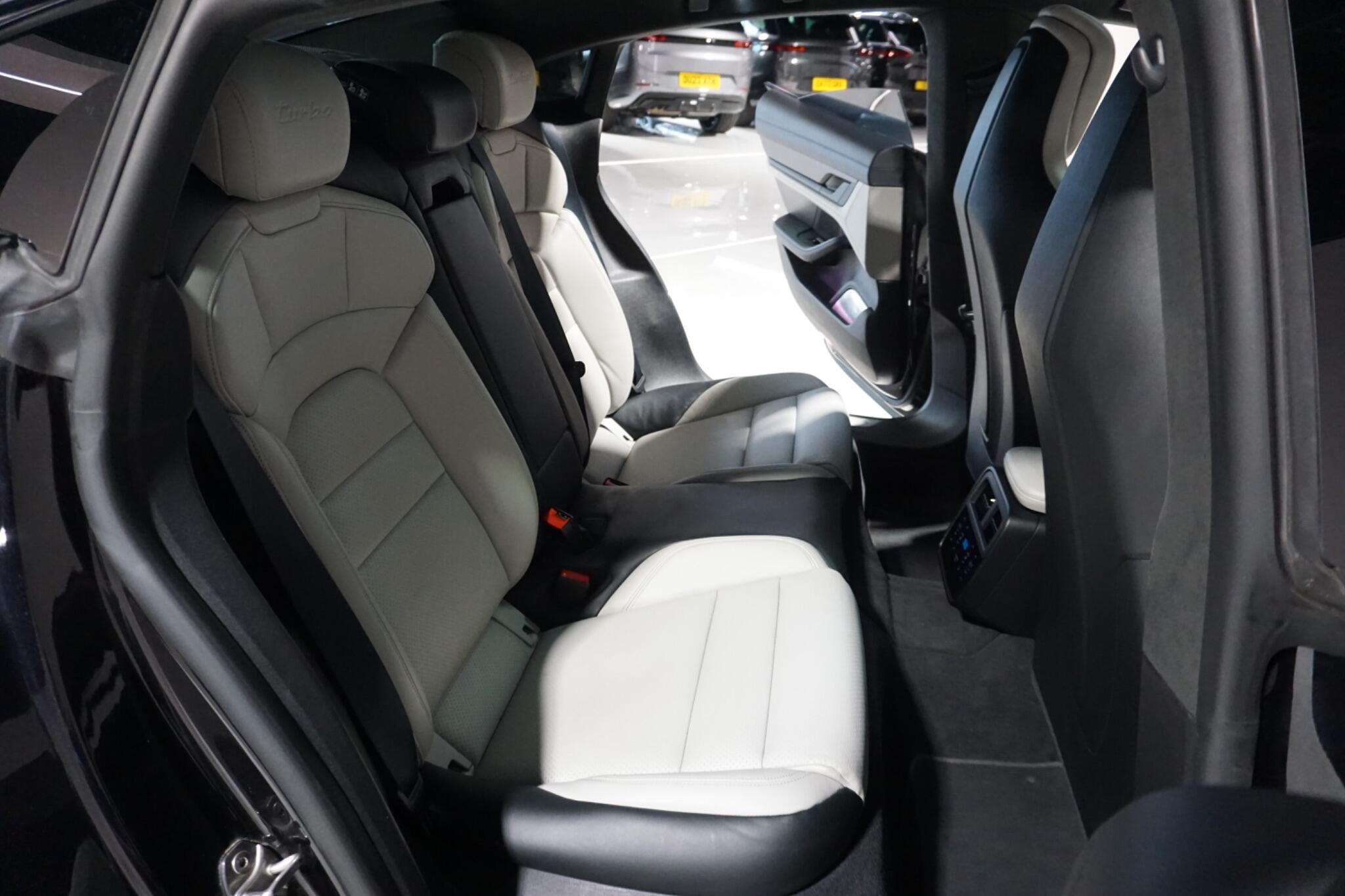 Porsche Taycan Performance Plus 93.4kWh Turbo Saloon 4dr Electric Auto 4WD (680 ps)